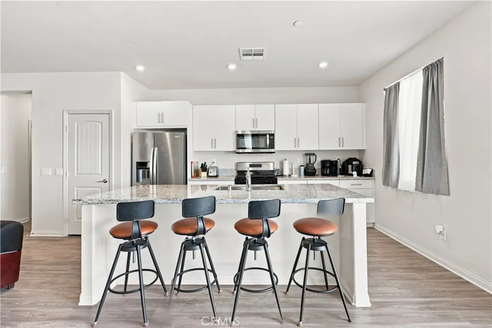 1744 Plume San Jacinto, CA 92583