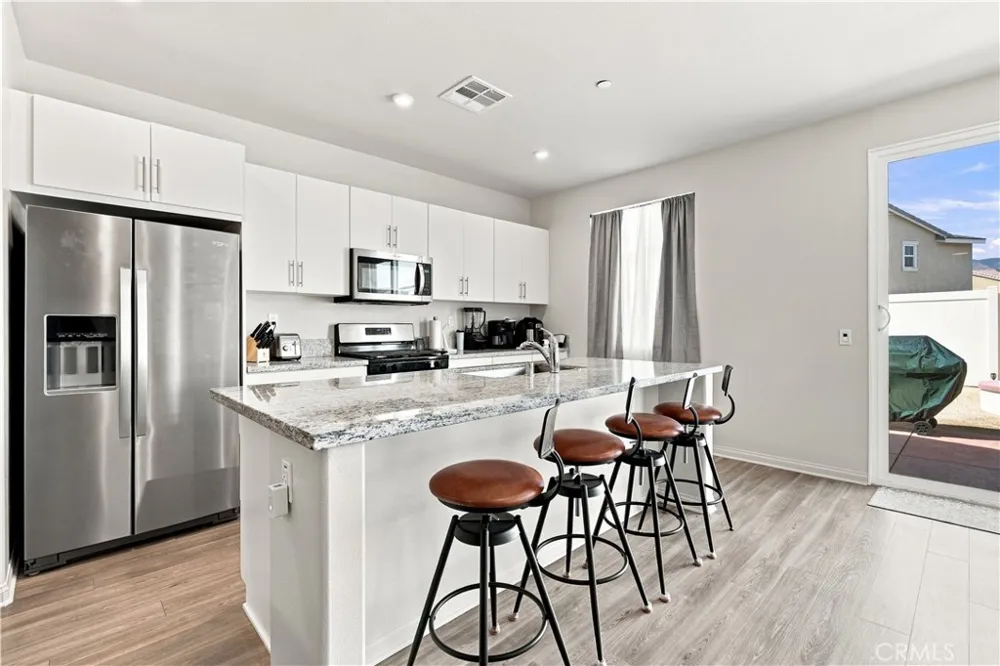 1744 Plume San Jacinto, CA 92583