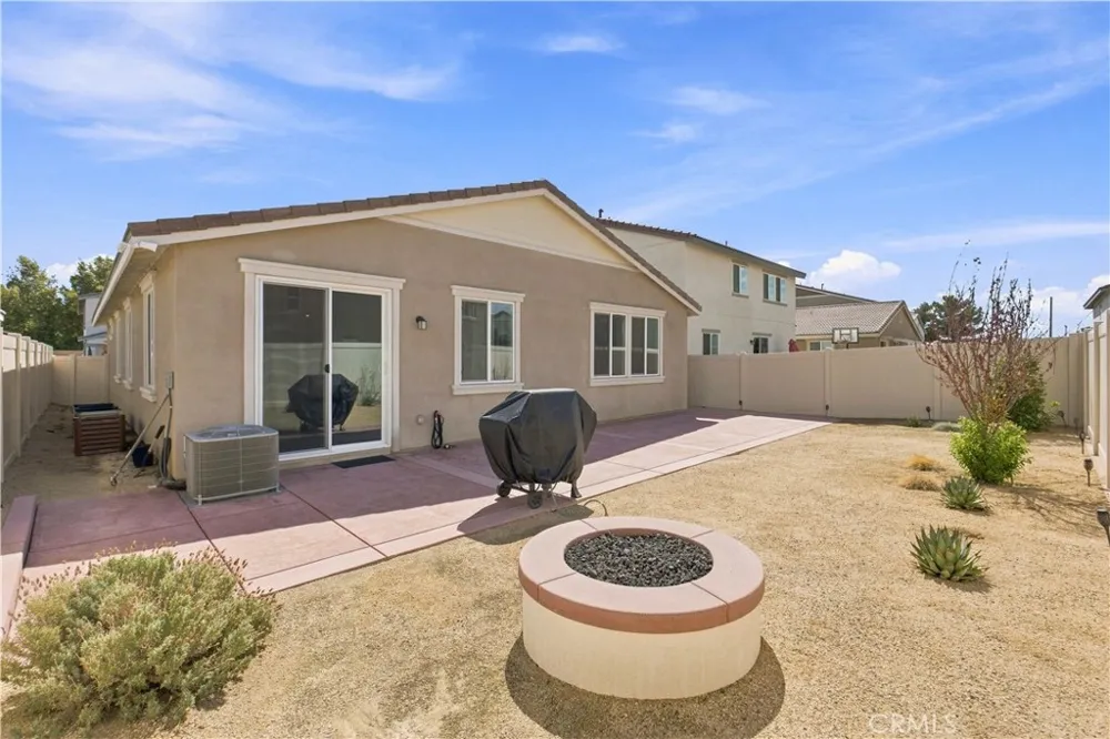 1744 Plume San Jacinto, CA 92583