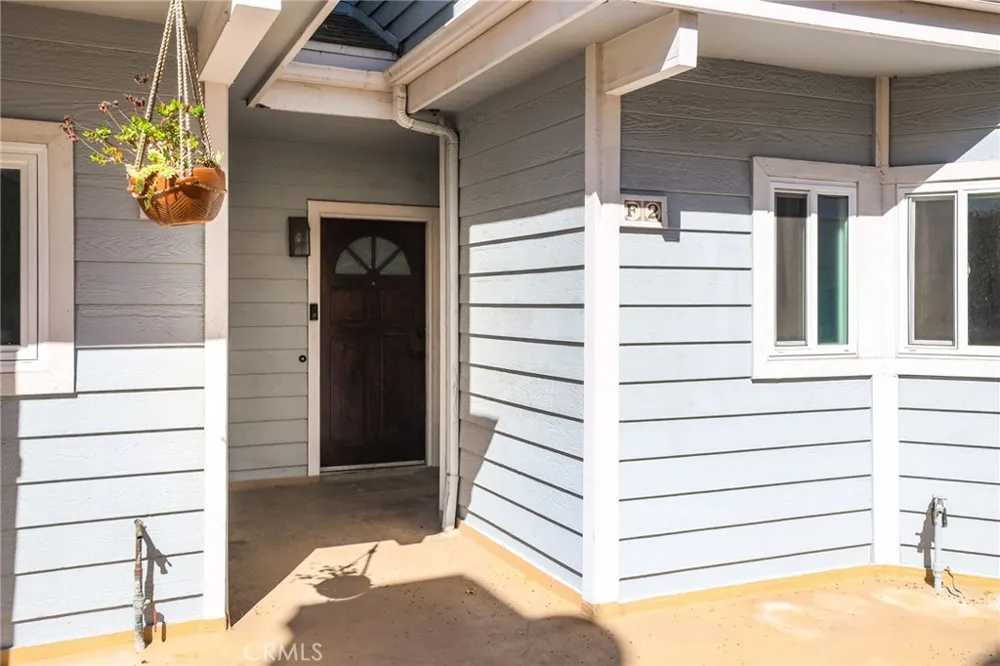 260 Victoria #F2 Costa Mesa, CA 92627