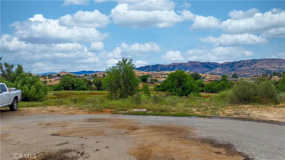 22470 Fontana Street Tehachapi, CA 93561