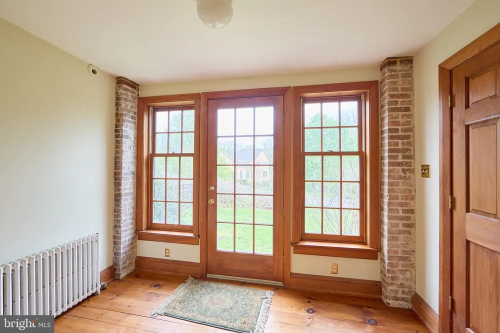 525 RASPBERRY LANE West Chester, PA 19382