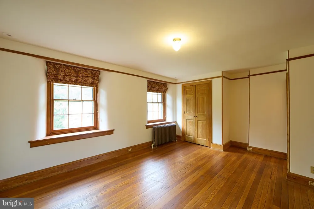 525 RASPBERRY LANE West Chester, PA 19382