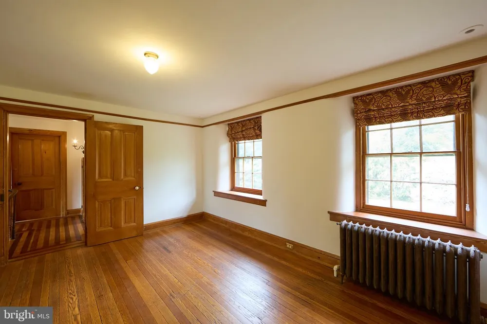 525 RASPBERRY LANE West Chester, PA 19382
