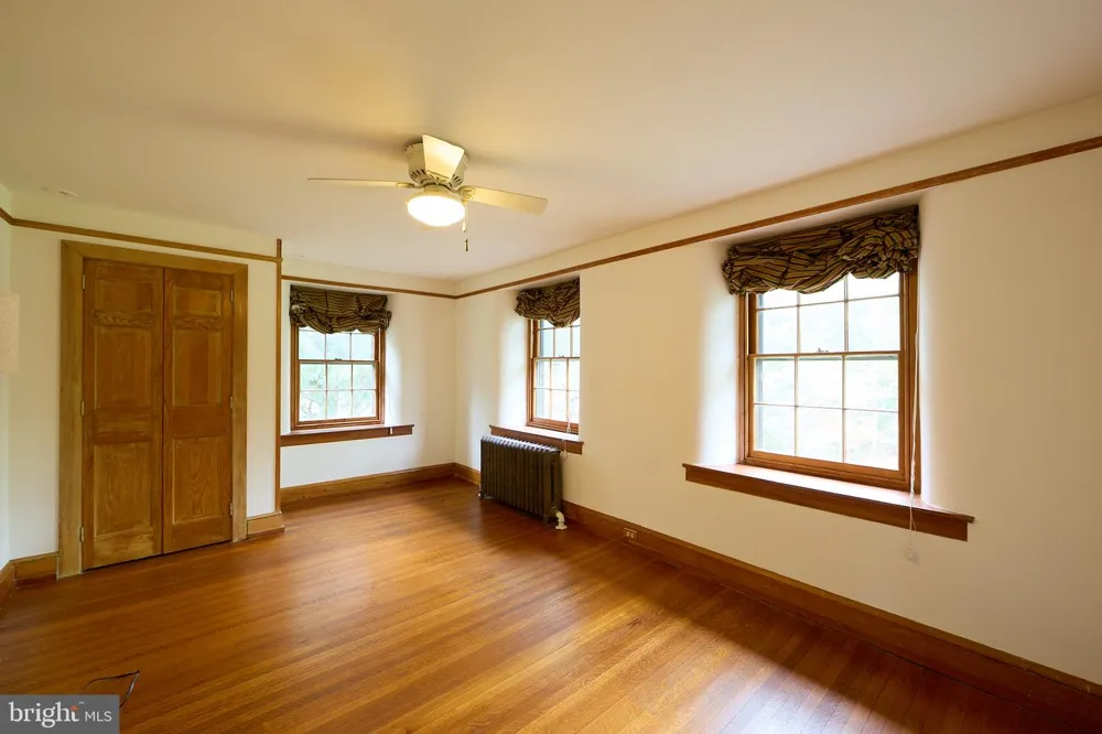 525 RASPBERRY LANE West Chester, PA 19382