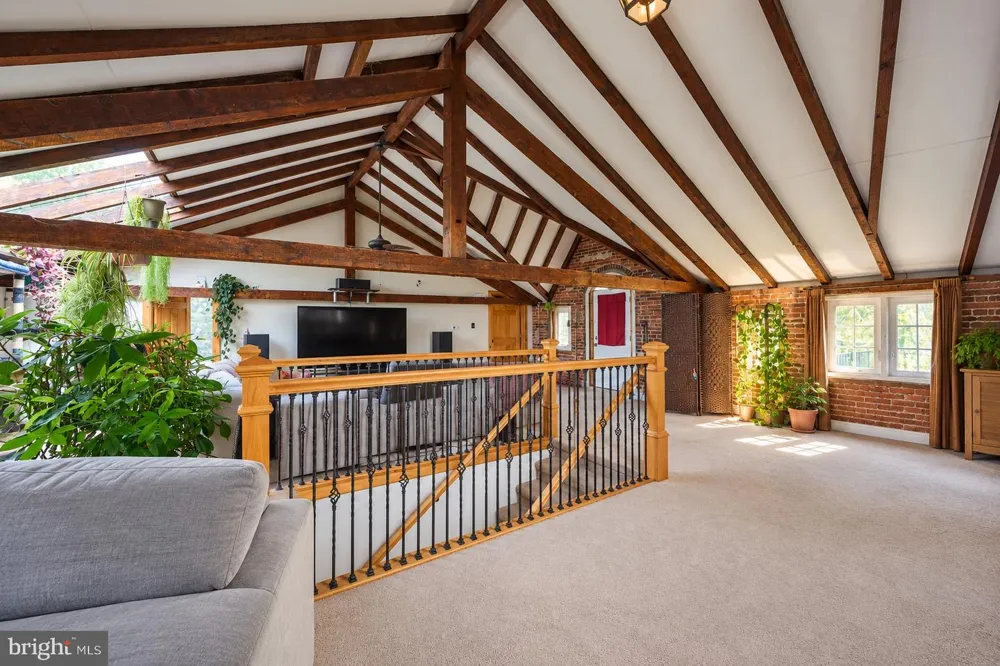 525 RASPBERRY LANE West Chester, PA 19382