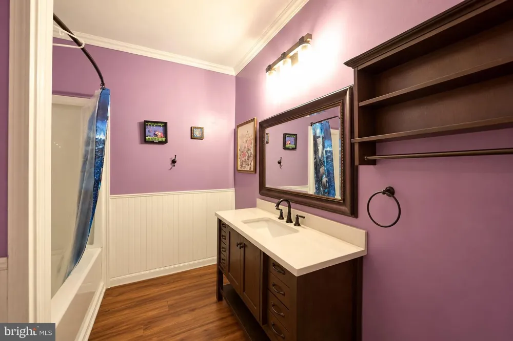 525 RASPBERRY LANE West Chester, PA 19382