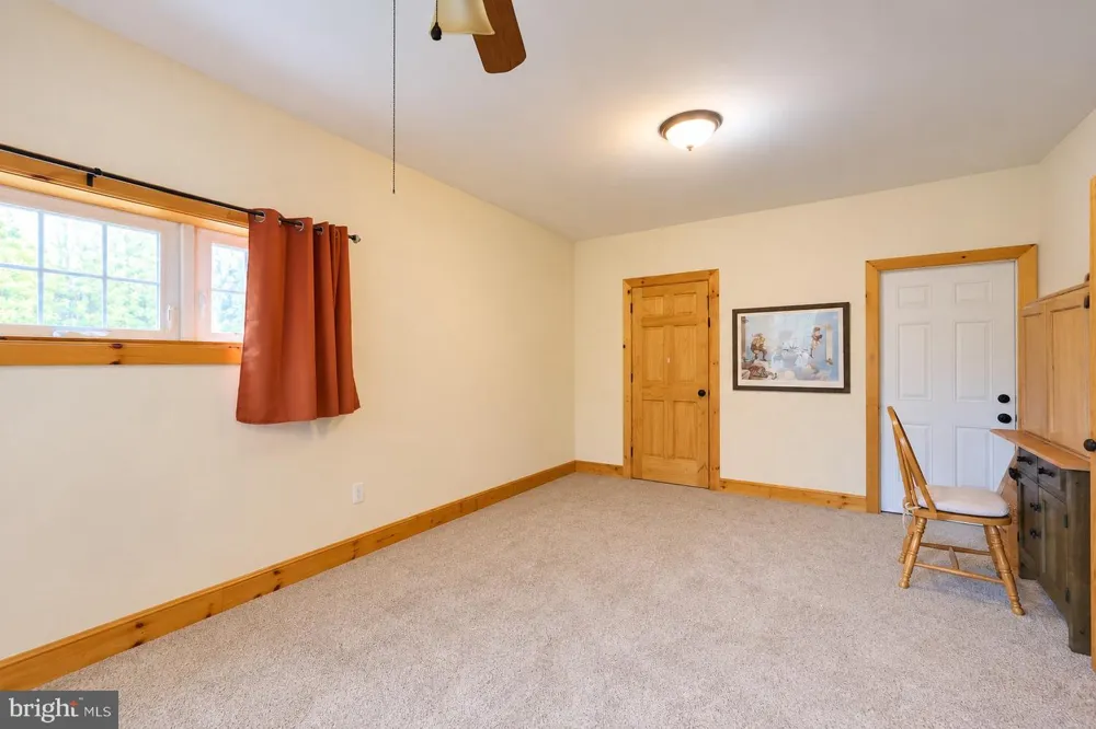525 RASPBERRY LANE West Chester, PA 19382