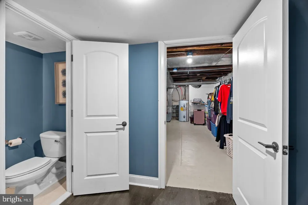 842 28TH STREET Philadelphia, PA 19130