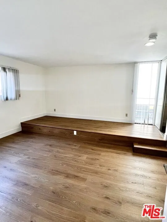 9221 Charleville Boulevard #B Beverly Hills, CA 90212