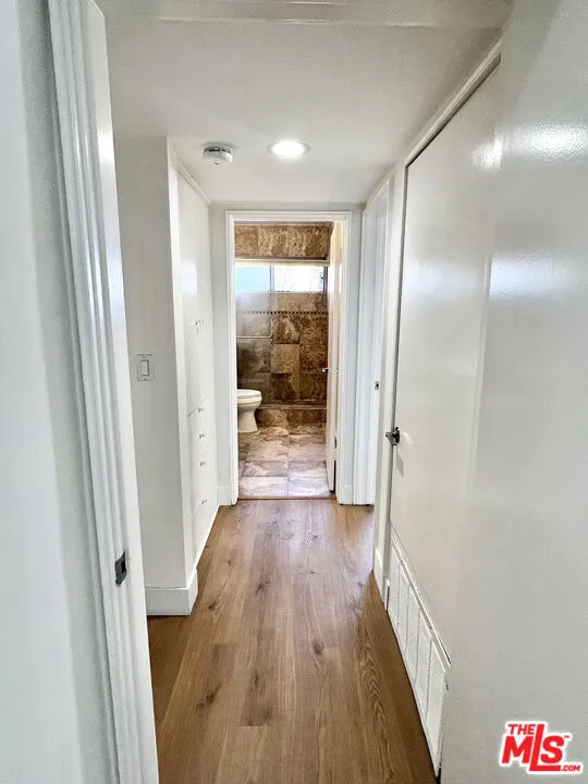9221 Charleville Boulevard #B Beverly Hills, CA 90212