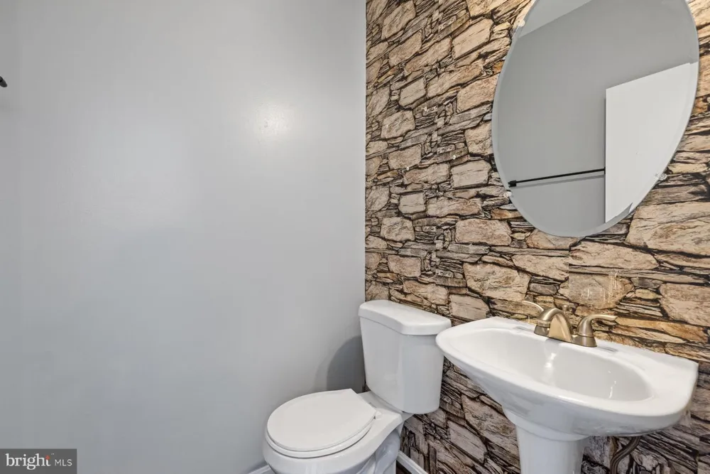 113 LAVENPORT CIRCLE Frederick, MD 21702