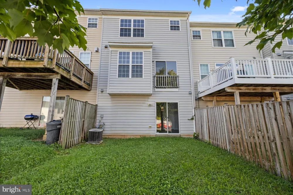 113 LAVENPORT CIRCLE Frederick, MD 21702