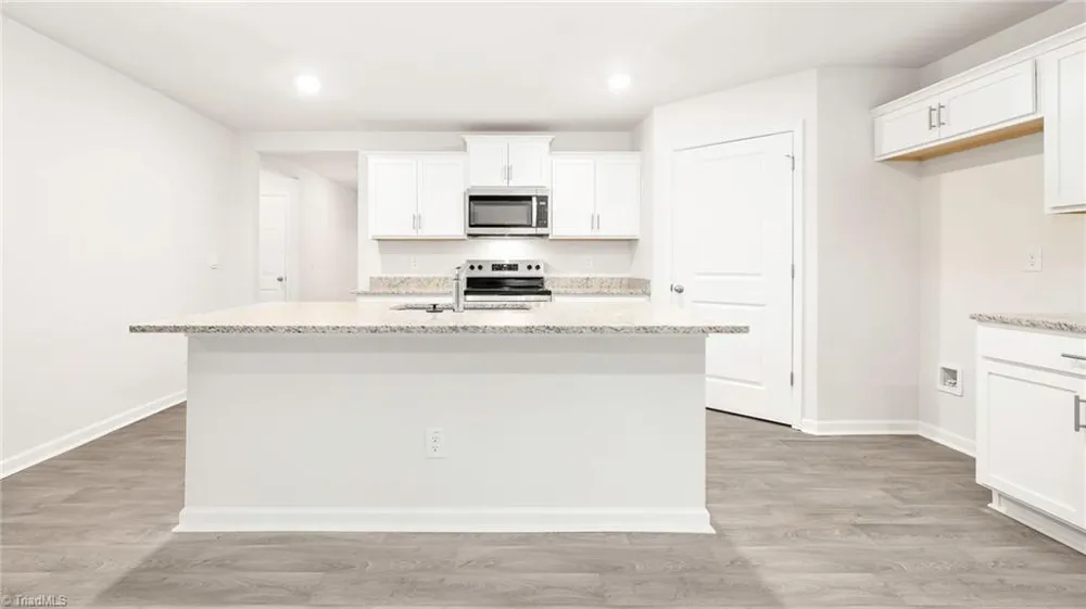 420 Middleton Drive Lexington, NC 27295