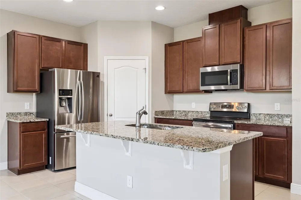 3719 CRAWLEY DOWN LOOP Sanford, FL 32773