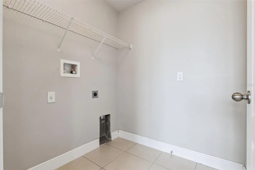 3719 CRAWLEY DOWN LOOP Sanford, FL 32773