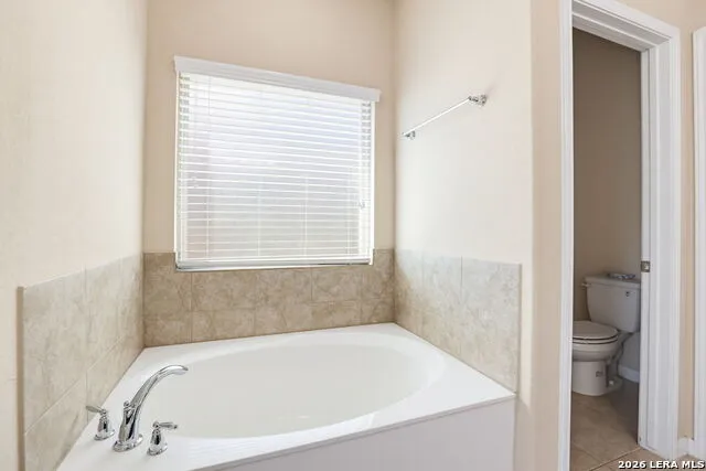 8114 Limerick Fls San Antonio, TX 78253