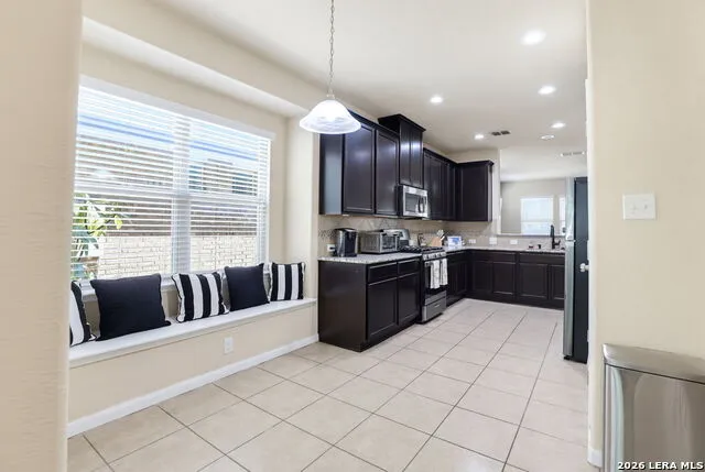8114 Limerick Fls San Antonio, TX 78253