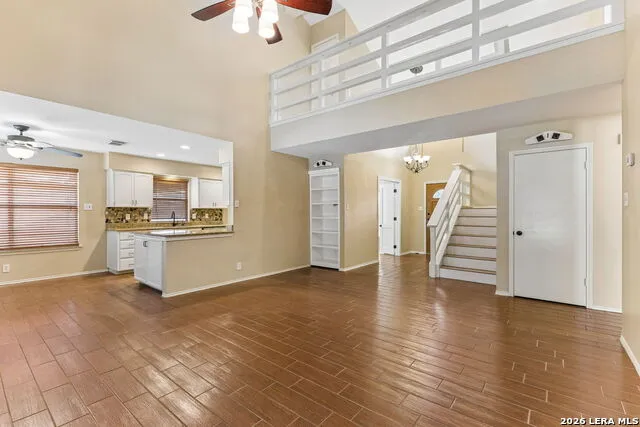 2127 Oak Bnd San Antonio, TX 78259