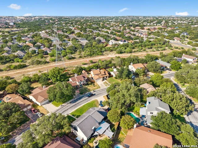 2127 Oak Bnd San Antonio, TX 78259