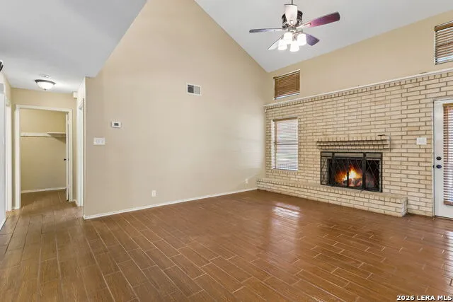2127 Oak Bnd San Antonio, TX 78259
