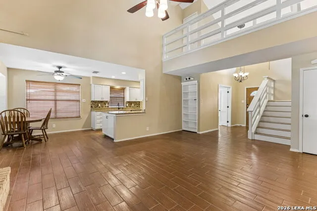 2127 Oak Bnd San Antonio, TX 78259