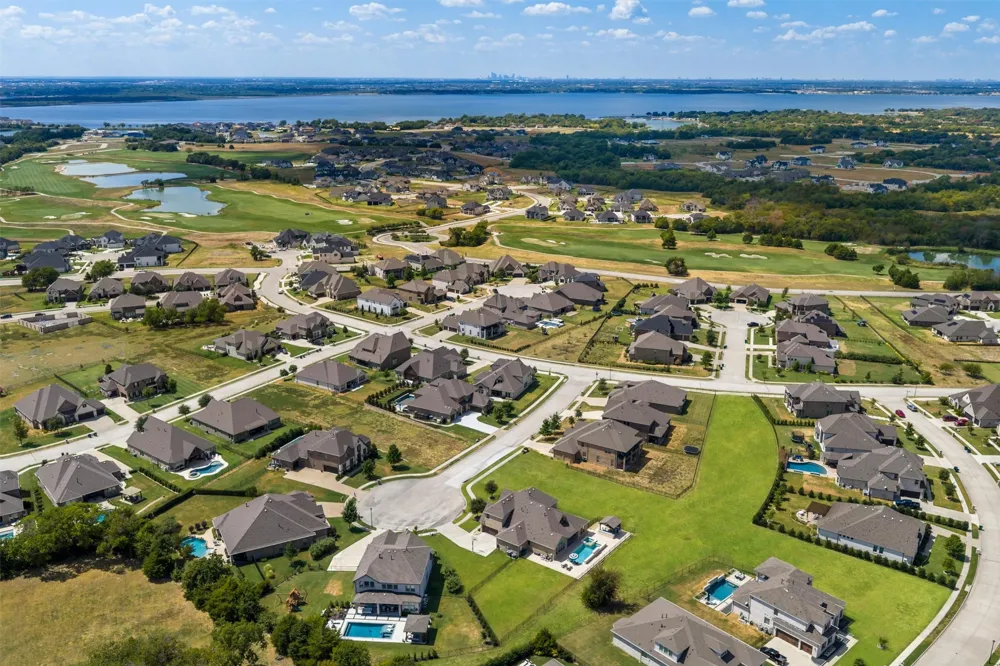 2427 Debracie Court Heath, TX 75126