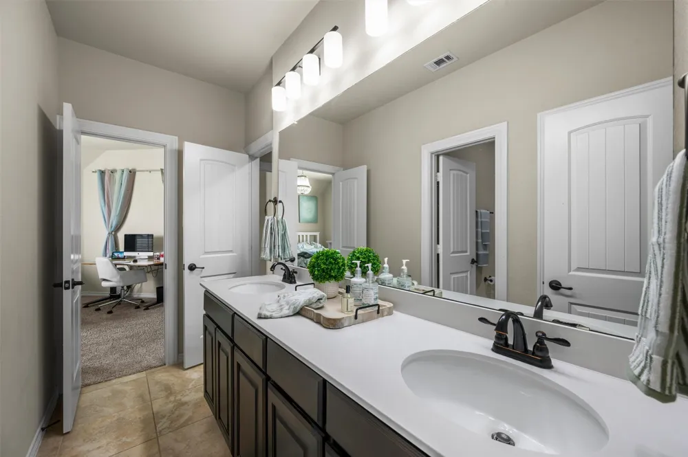2427 Debracie Court Heath, TX 75126