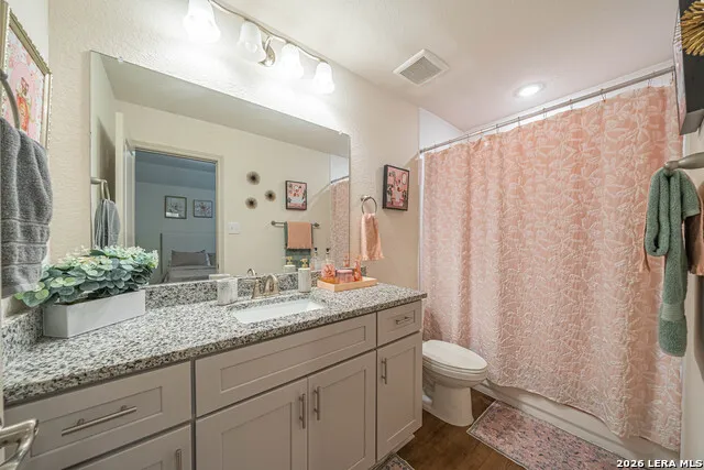 7616 MAGNOLIA VLG San Antonio, TX 78252