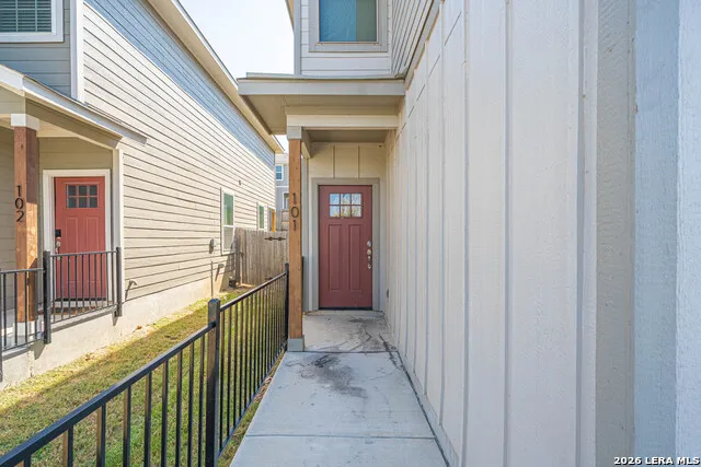 7616 MAGNOLIA VLG San Antonio, TX 78252