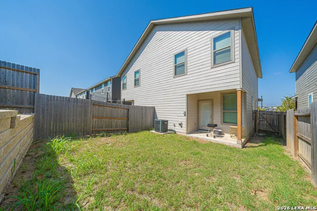 7616 MAGNOLIA VLG San Antonio, TX 78252