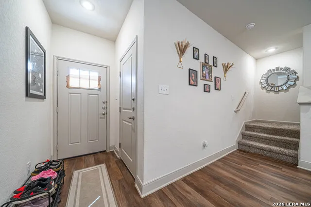 7616 MAGNOLIA VLG San Antonio, TX 78252