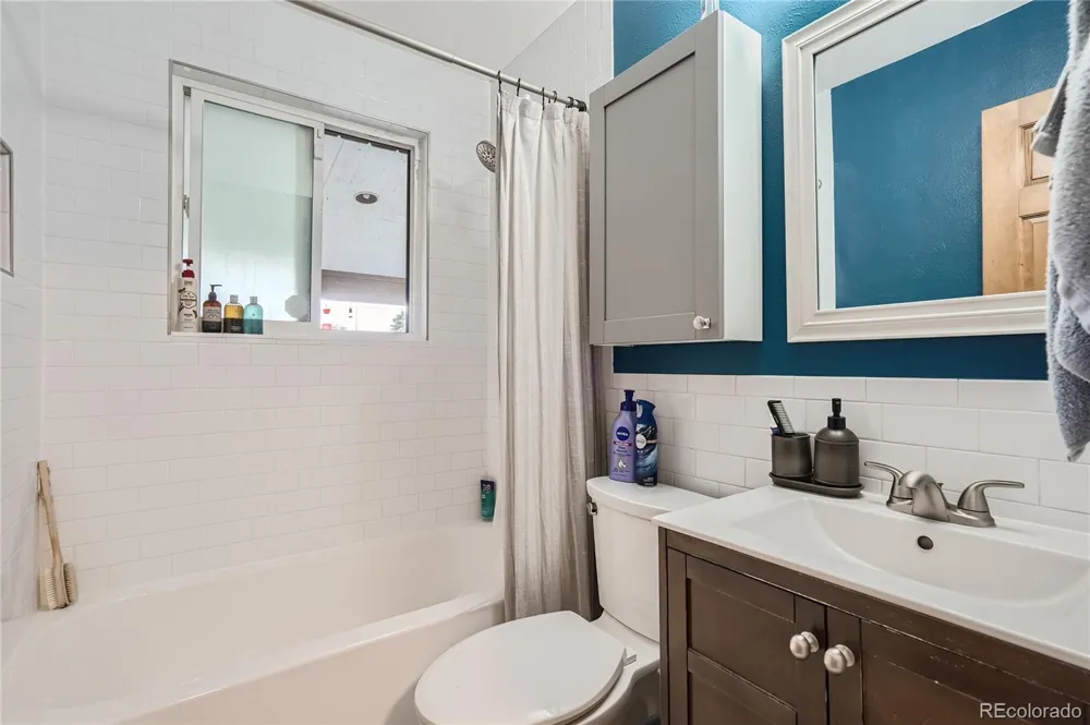 810 E 85th Avenue Denver, CO 80229