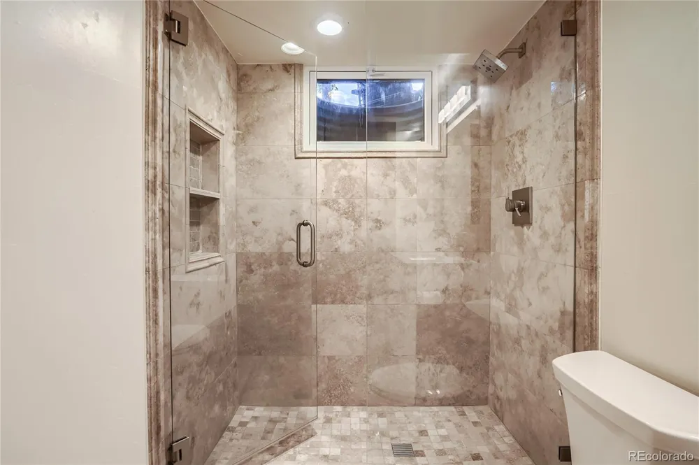 810 E 85th Avenue Denver, CO 80229