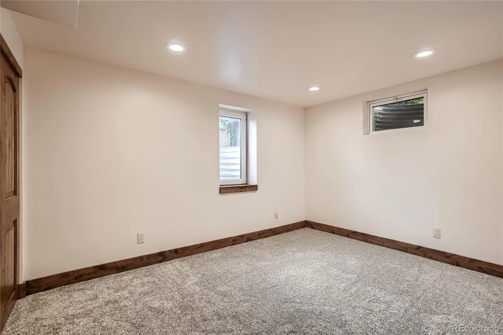 810 E 85th Avenue Denver, CO 80229