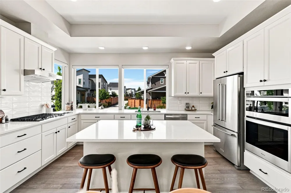9730 E 61st Place Denver, CO 80238