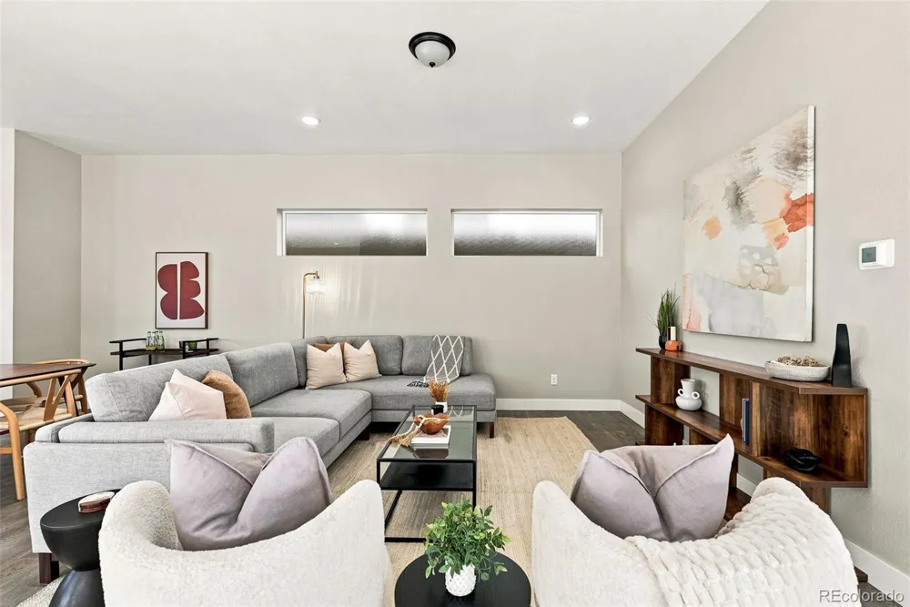 9730 E 61st Place Denver, CO 80238