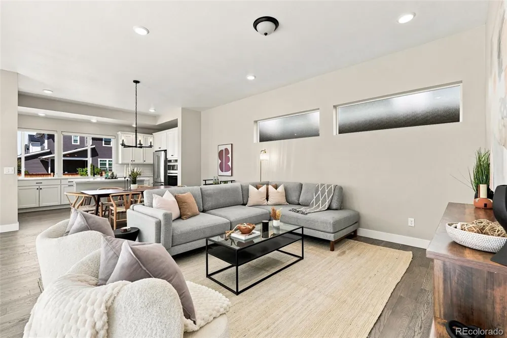 9730 E 61st Place Denver, CO 80238