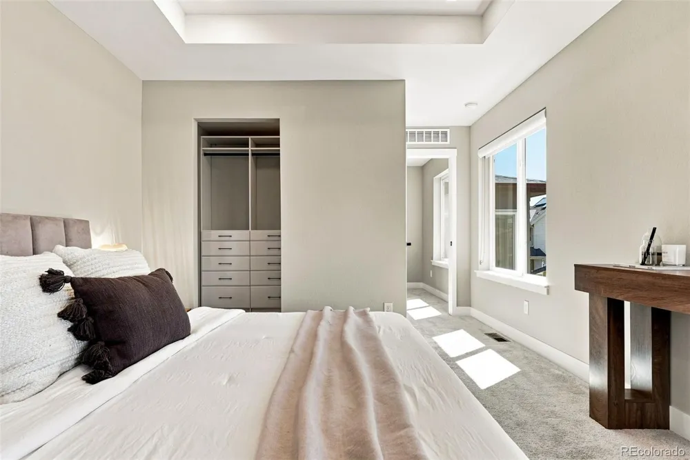 9730 E 61st Place Denver, CO 80238