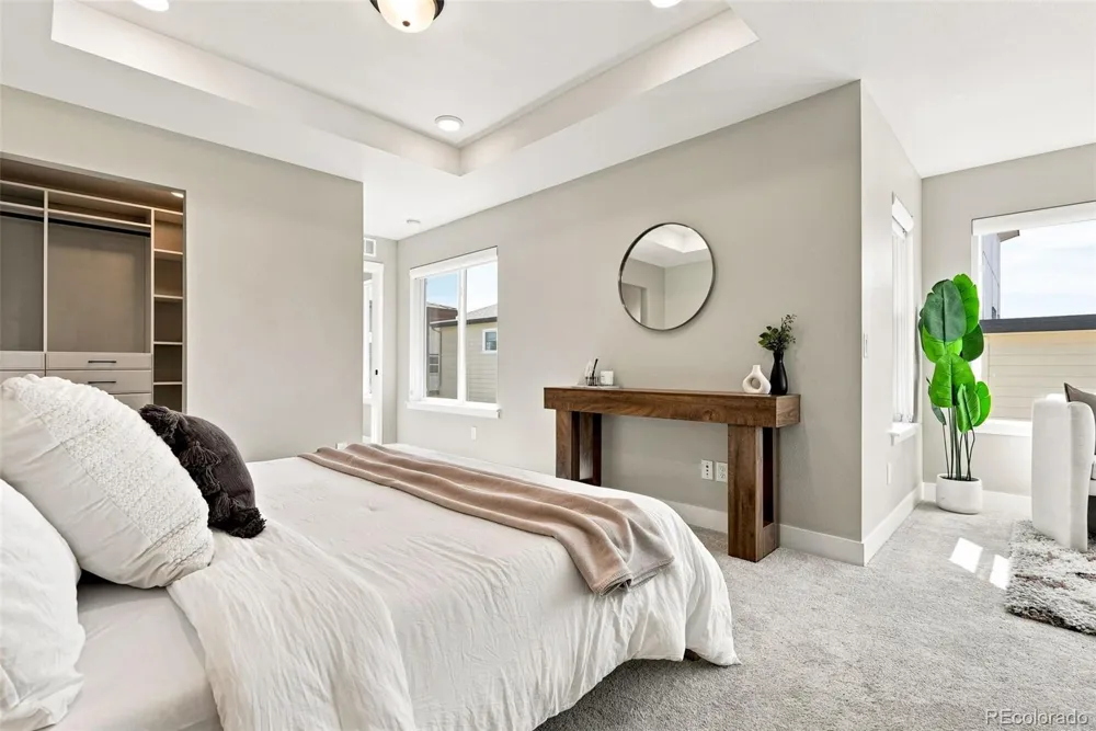 9730 E 61st Place Denver, CO 80238