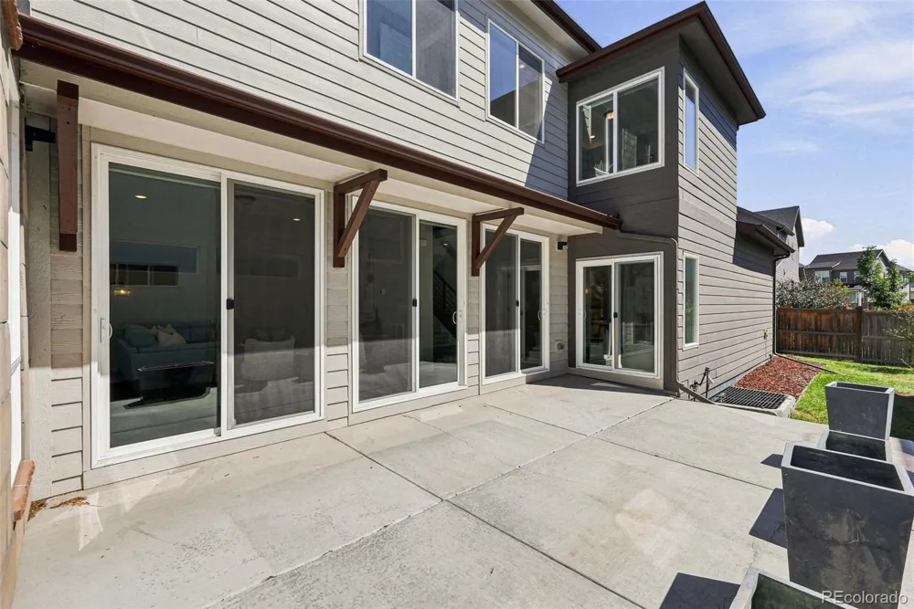 9730 E 61st Place Denver, CO 80238