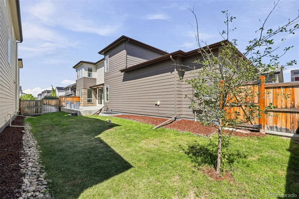 9730 E 61st Place Denver, CO 80238