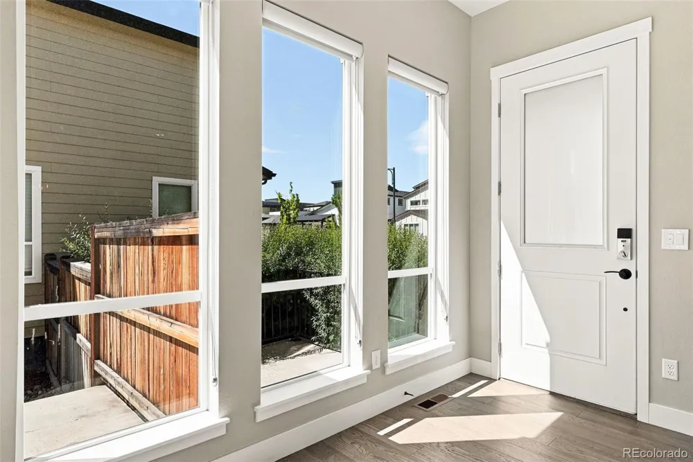 9730 E 61st Place Denver, CO 80238