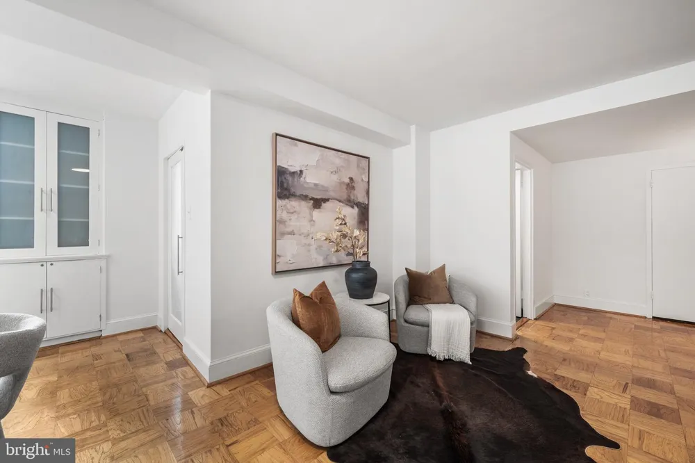 220 W RITTENHOUSE SQUARE #16C Philadelphia, PA 19103