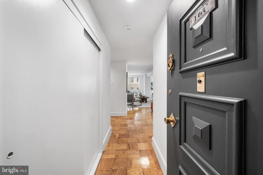 220 W RITTENHOUSE SQUARE #16C Philadelphia, PA 19103