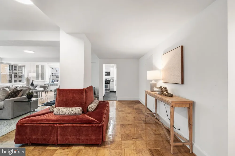 220 W RITTENHOUSE SQUARE #16C Philadelphia, PA 19103