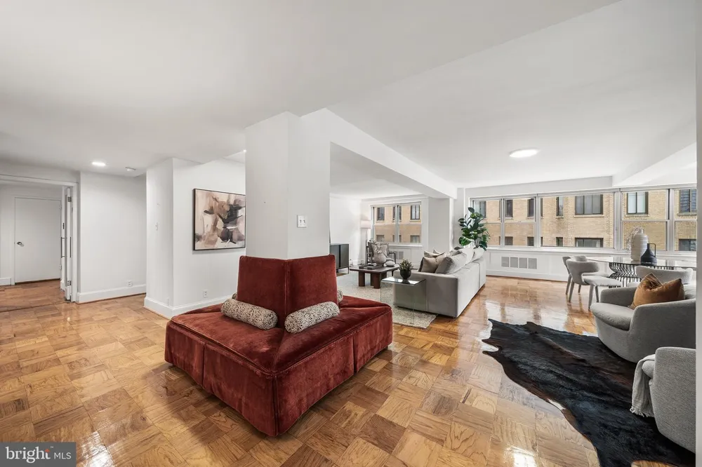 220 W RITTENHOUSE SQUARE #16C Philadelphia, PA 19103
