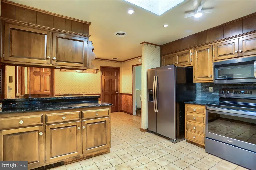 5580 MERCURY ROAD Harrisburg, PA 17109