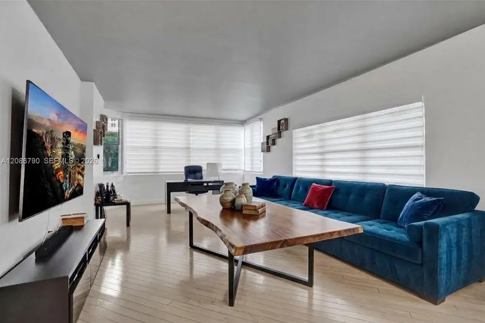 1950 S Ocean Dr #LE Hallandale Beach, FL 33009