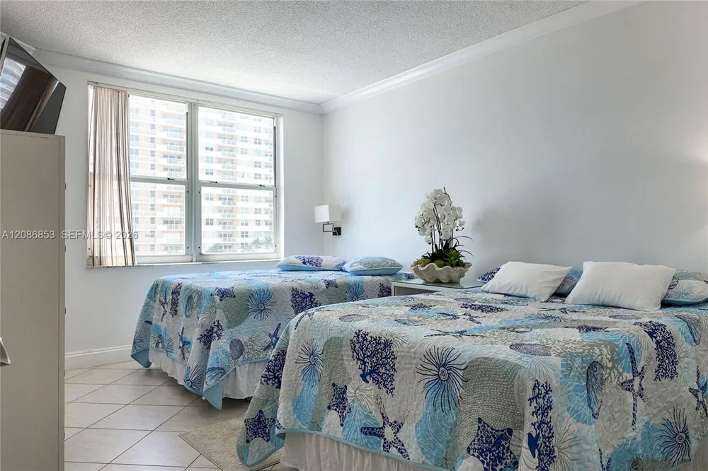 1950 S Ocean Dr #4A Hallandale Beach, FL 33009